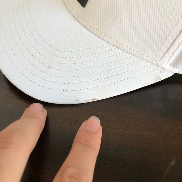 Adidas Golf White and Black Tour Hat 3 Stripe OS - Picture 5 of 11